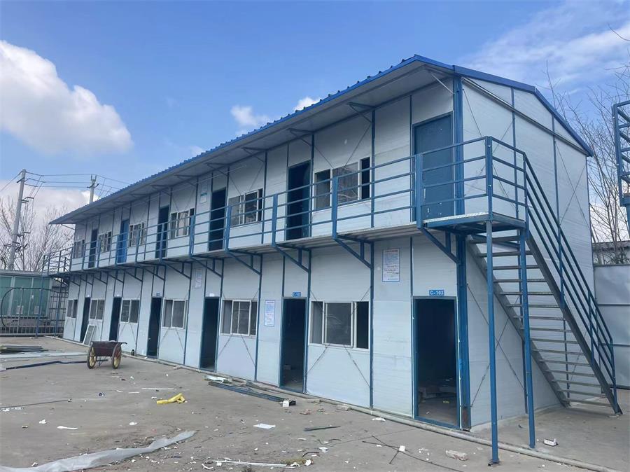 眉山站-眉山天府新區活動板房案例展示 高效建造與綠色未來的完美結合